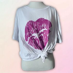 Y2K, Fushia, XL Lips, Kiss Print, Oversized Casual Tee